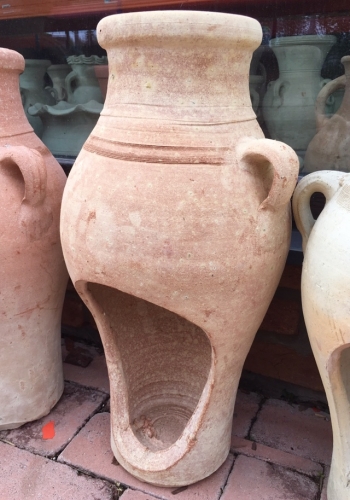 Ležatá amfora s otvorom 1m